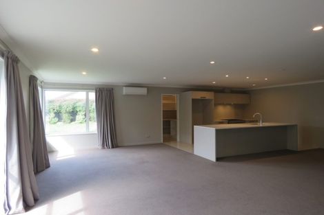 Photo of property in 75 Somerville Crescent, Aidanfield, Christchurch, 8025