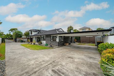 Photo of property in 1/12 Koromiko Street, New Lynn, Auckland, 0600