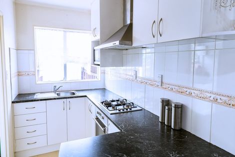 Photo of property in 2/118 Saint George Street, Papatoetoe, Auckland, 2025