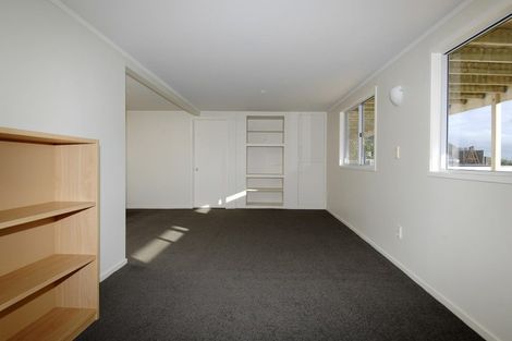 Photo of property in 1960 East Coast Road, Stillwater, Silverdale, 0993