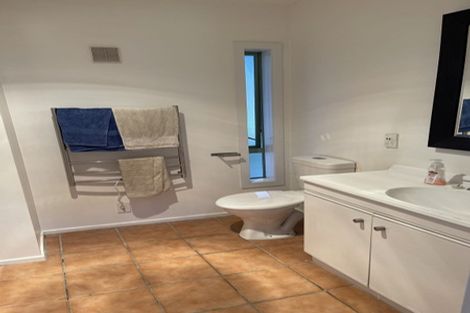 Photo of property in 4a Richards Avenue, Forrest Hill, Auckland, 0620