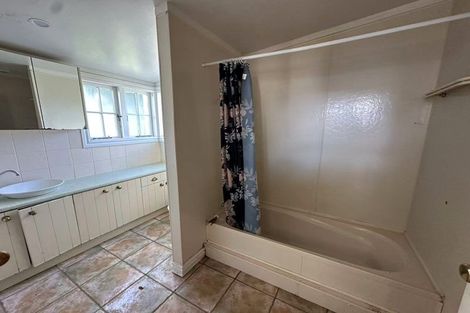 Photo of property in 141 Park Estate Road, Rosehill, Papakura, 2113