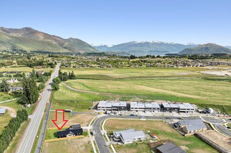 Photo of property in 15 Rubus Street, Wanaka, 9382