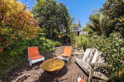 Photo of property in 42 West View Road, Westmere, Auckland, 1022