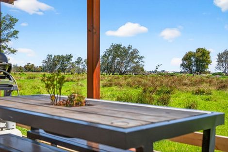 Photo of property in 1/55b Springs Road, Parakai, 0830