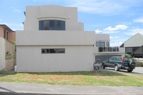 Photo of property in 17 Treasure Grove, Hataitai, Wellington, 6021