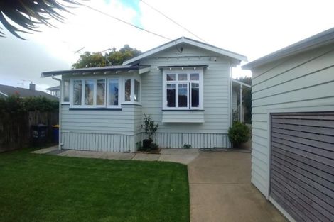 Photo of property in 2 Bruce Street, Northcote Point, Auckland, 0627
