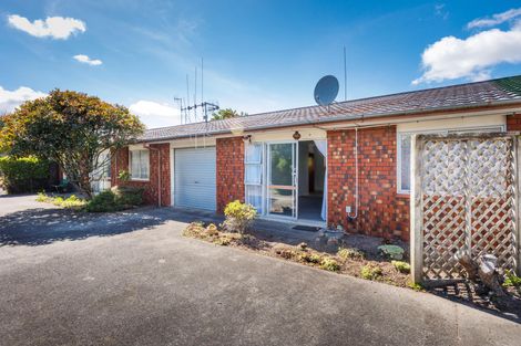 Photo of property in 2/293 Ruahine Street, Terrace End, Palmerston North, 4410