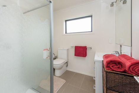 Photo of property in 2 Ernest Place, Brightwater, 7022