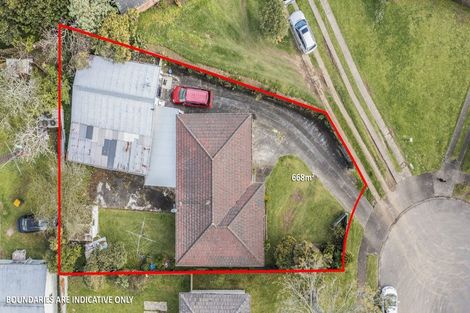 Photo of property in 16 Wenlock Place, Manurewa, Auckland, 2102