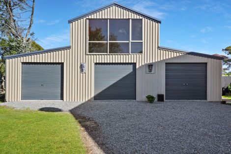 Photo of property in 9 Tirimoana Place, Te Awanga, 4102