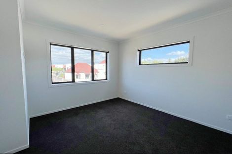 Photo of property in 1/12 Charlemont Street, Whitiora, Hamilton, 3200