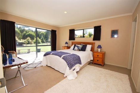 Photo of property in 30 Hitiri Road, Kinloch, Taupo, 3377