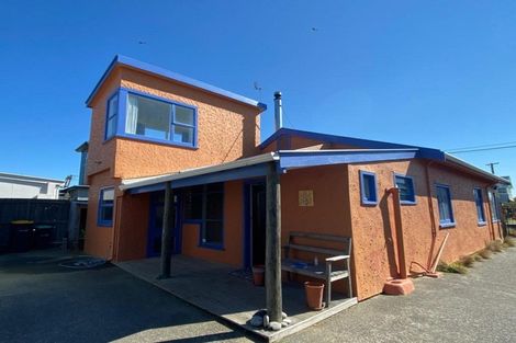 Photo of property in 13 Effingham Street, North New Brighton, Christchurch, 8083