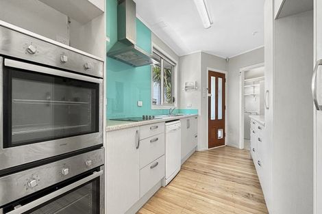 Photo of property in 41 Chorley Avenue, Massey, Auckland, 0614