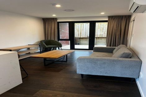 Photo of property in 52 Te Puketoka Lane, Mangere, Auckland, 2022