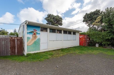 Photo of property in 84 Moana Street, Otaki Beach, Otaki, 5512