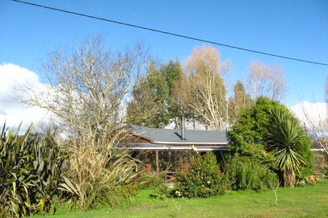 Photo of property in 12 Pitt Street, Waitati, 9085