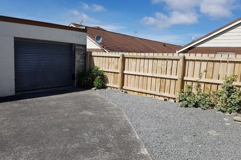 Photo of property in 2/4 Rodney Street, Waiwhetu, Lower Hutt, 5010