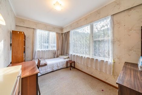 Photo of property in 298 Main Road, Tawa, Wellington, 5028