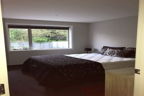 Photo of property in 16 Kowhai Grove, Raumati Beach, Paraparaumu, 5032