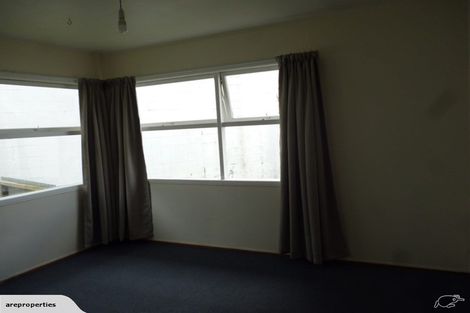 Photo of property in 2/17 View Road, Glenfield, Auckland, 0627