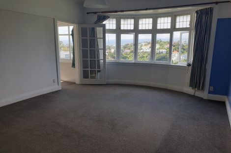 Photo of property in 2 Norna Crescent, Kelburn, Wellington, 6012