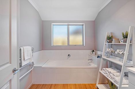 Photo of property in 48 Allison Crescent, Kaiapoi, 7630