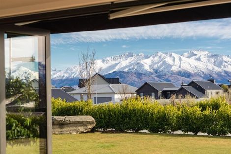 Photo of property in 32 Niger Street, Wanaka, 9305