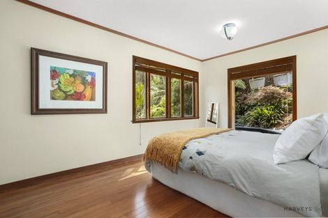 Photo of property in 27 Scenic Drive, Titirangi, Auckland, 0604