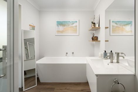 Photo of property in 6 Lake View Place, Fairhall, Blenheim, 7272