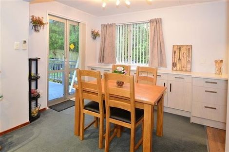 Photo of property in 7 Tacitus Place, Totara Vale, Auckland, 0629