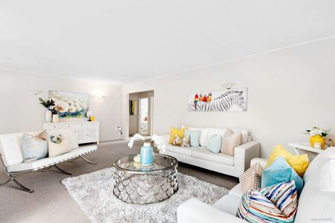 Photo of property in 10 Regia Close, Half Moon Bay, Auckland, 2012