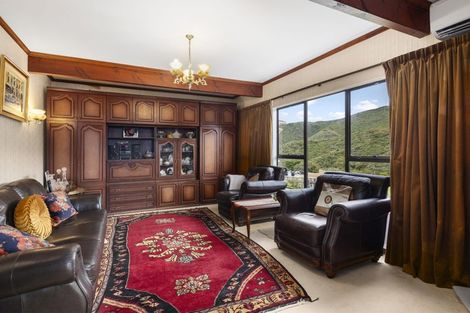 Photo of property in 13 Colorado Grove, Brooklyn, Wellington, 6021