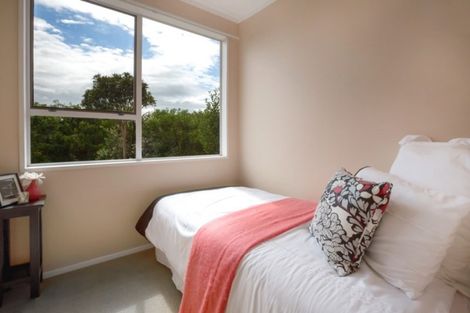 Photo of property in 19 Mercury Way, Whitby, Porirua, 5024