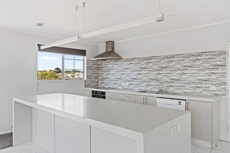 Photo of property in 35 Hua Street, Bell Block, New Plymouth, 4312