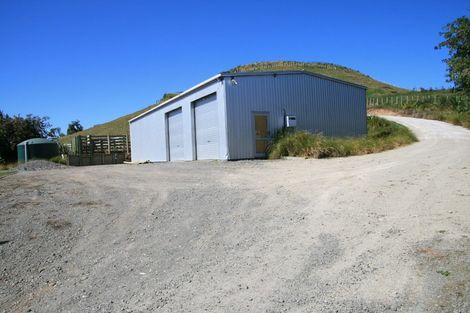 Photo of property in 196 Tarata Road, Inglewood, 4387