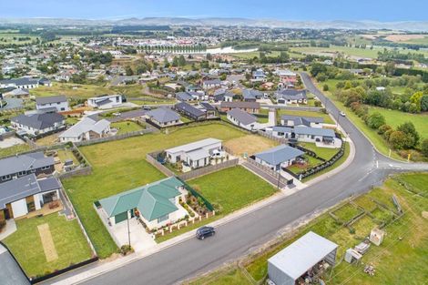 Photo of property in 185 Johnston Road, Balclutha, 9230