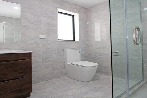 Photo of property in 3/42 Great South Road, Manurewa, Auckland, 2102