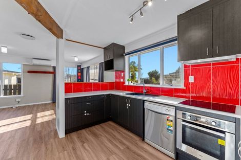 Photo of property in 53b Springs Road, Parakai, 0830