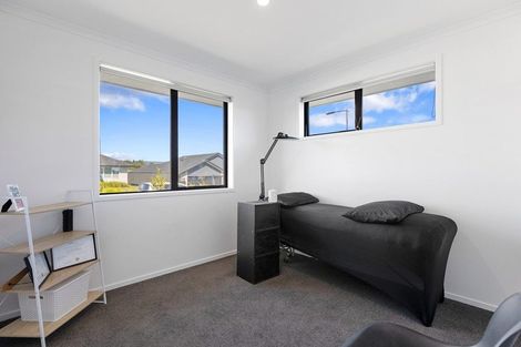 Photo of property in 18 Pioneer Crescent, Omokoroa, 3114