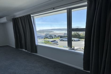 Photo of property in 28 Eskdale Road, Papakowhai, Porirua, 5024