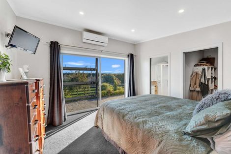 Photo of property in 351 Henwood Road, Hillsborough, New Plymouth, 4372