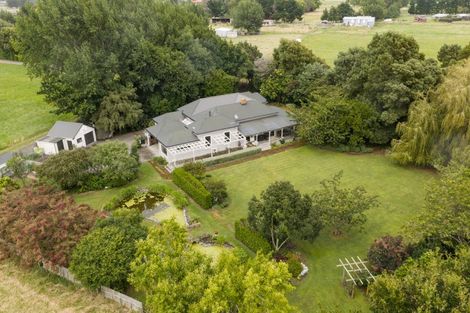 Photo of property in 394 Kairanga Bunnythorpe Road, Bunnythorpe, Palmerston North, 4478