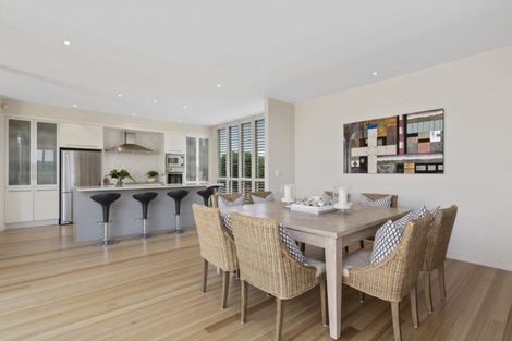 Photo of property in 25 Lagoon Way, Omaha, 0986