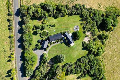 Photo of property in 724b Ruapuke Road, Raglan, 3296