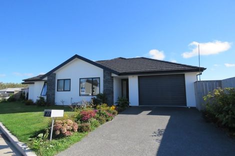 Photo of property in 22 Maka Lane, Halswell, Christchurch, 8025