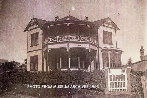 Photo of property in 12 Weymouth Street, New Plymouth, 4310