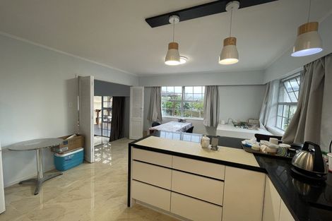 Photo of property in 48 Aurora Terrace, Hillcrest, Hamilton, 3216