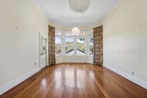 Photo of property in 176 Derwent Street, Island Bay, Wellington, 6023